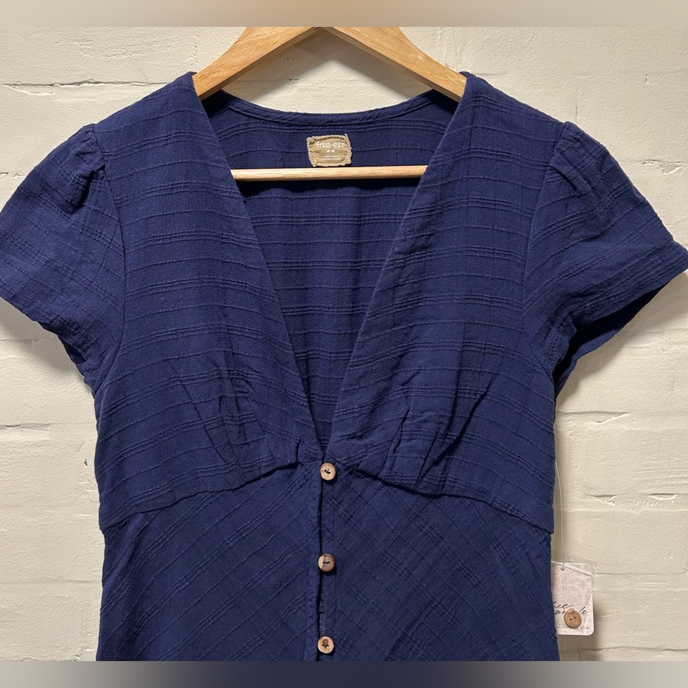 Free People New In Town Navy V-Neck Button Up Midi Boho Coastal Dress Size M - Picture 4 of 7